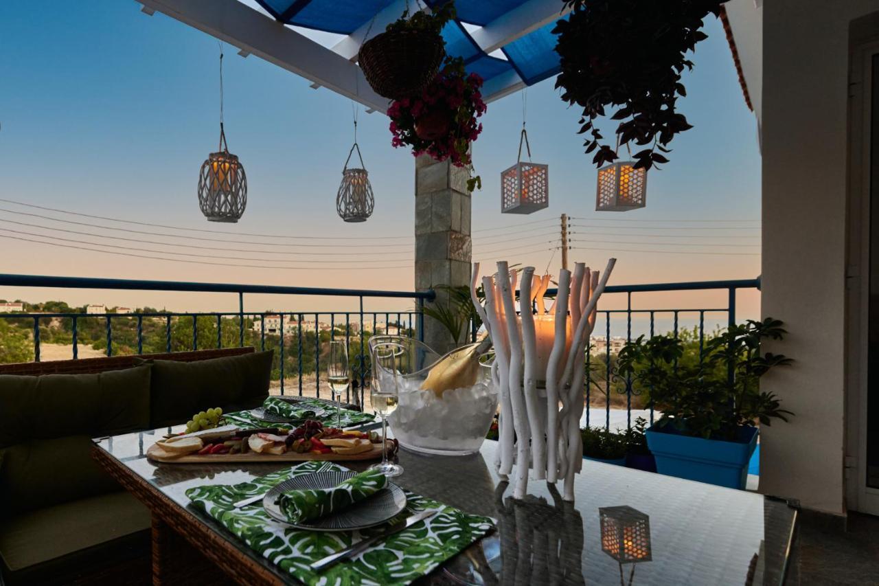 Villanelle Bed & Breakfast Welcomes Dog Lovers Only Tala エクステリア 写真